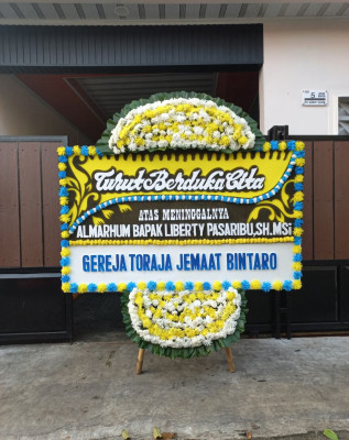 Papan Bunga Duka di Pasir Sunur
