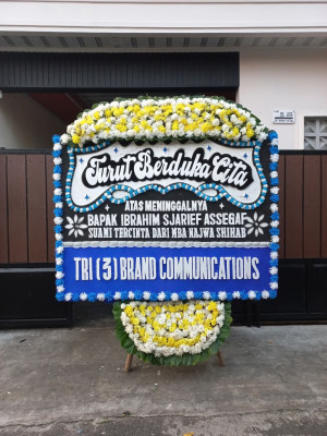 Papan Bunga Duka di Pasir Sunur